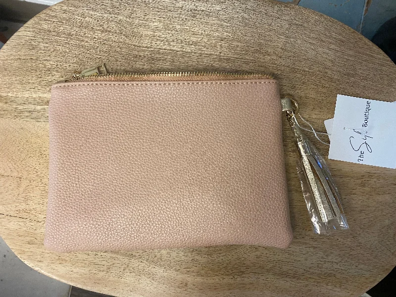 Klutch Tourist Desert Mauve Wristlet